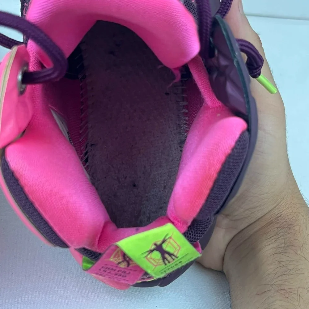 GUC Nike LeBron 12 Double Helix Basketball Shoes Maroon Pink Volt Boys Size 5Y